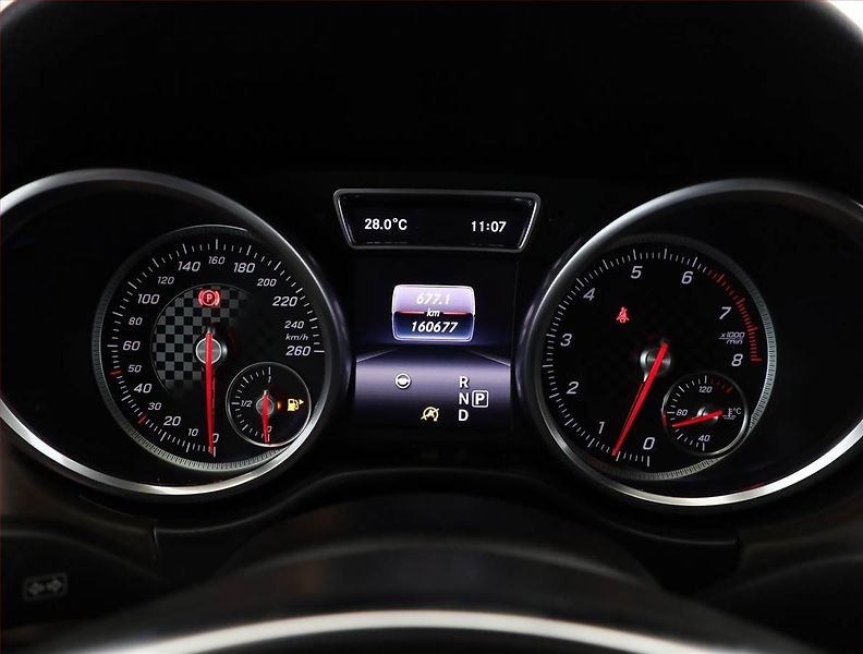 Mercedes-Benz GLE (2016) AMG line 450 AMG, AMG Line - fotka 9 z 21