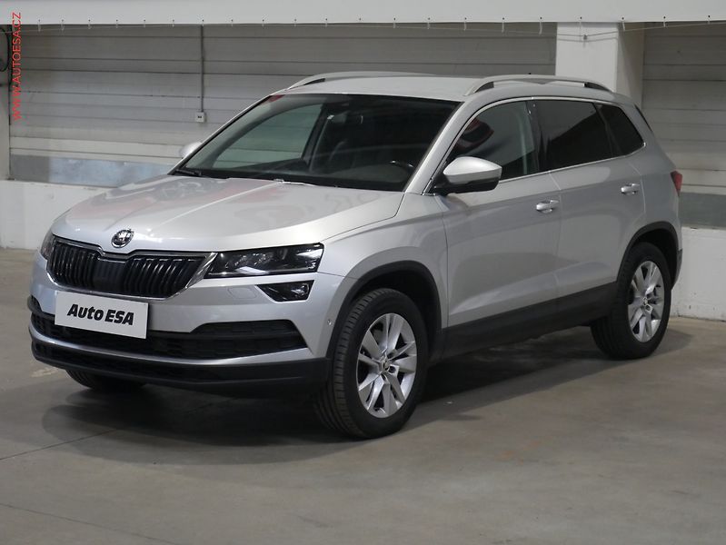 Škoda Karoq (2017) 2.0 TDi 4x4, ČR, Style Plus - fotka 3 z 23