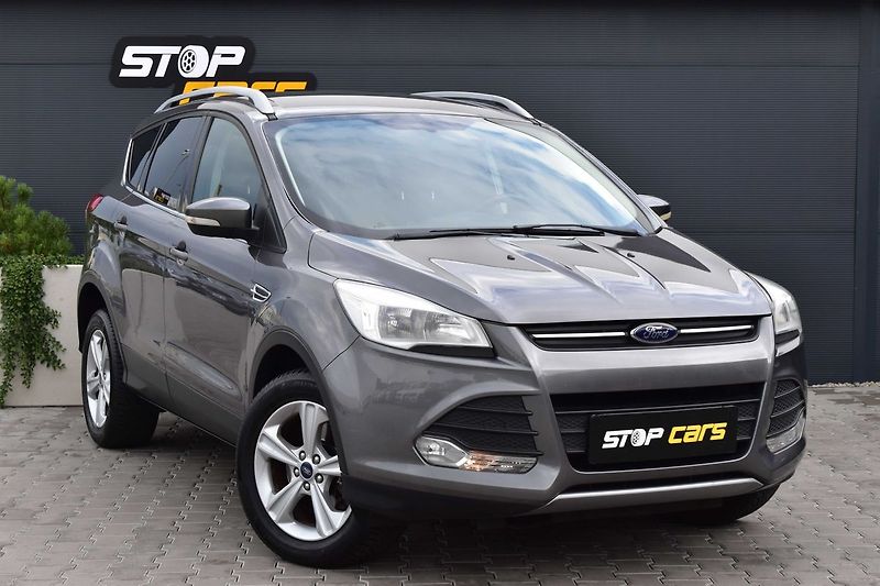 Ford Kuga 2.0 TDCi 103kW 4x4*AUTOMAT* - fotka 3 z 34