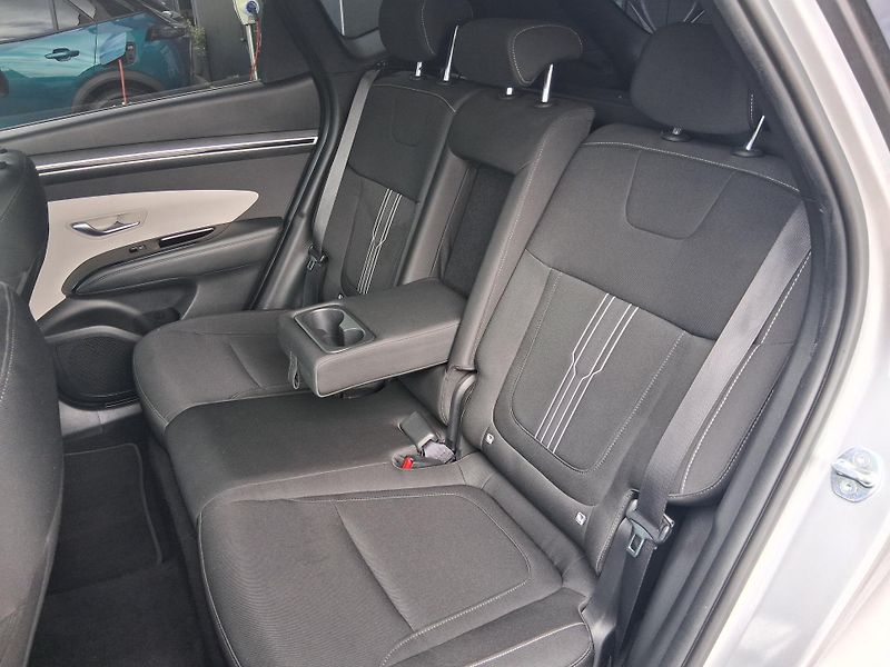 Hyundai Tucson SMART 1.6 T-GDi 110 kW - fotka 5 z 28