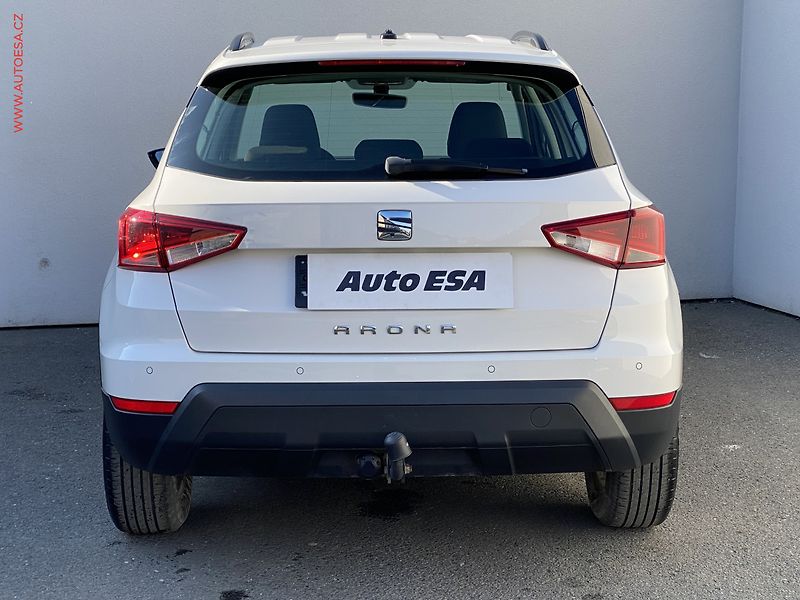 Seat Arona (2019) 1.6 TDi, Style, LED, TZ - fotka 5 z 17