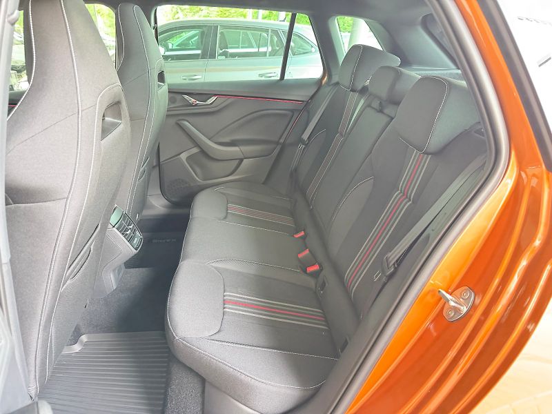 Škoda Kamiq (2025) Monte Carlo 1.0 TSI / 85 kW DS - fotka 19 z 27