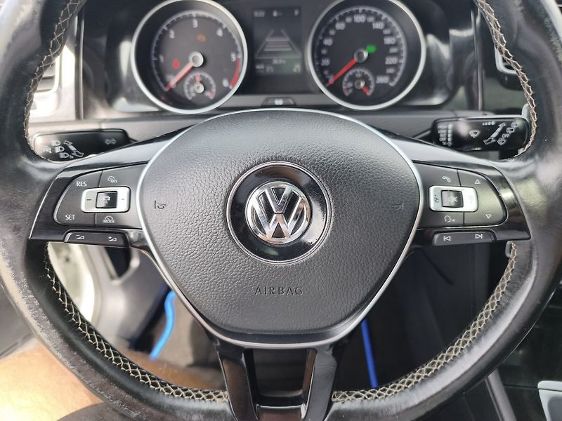 Volkswagen Golf (2014) - fotka 13 z 42
