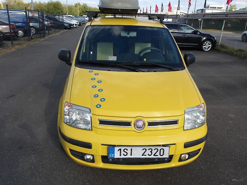 Fiat Panda 1,2i 44 kW ČR ! I.MAJ! - fotka 2 z 21