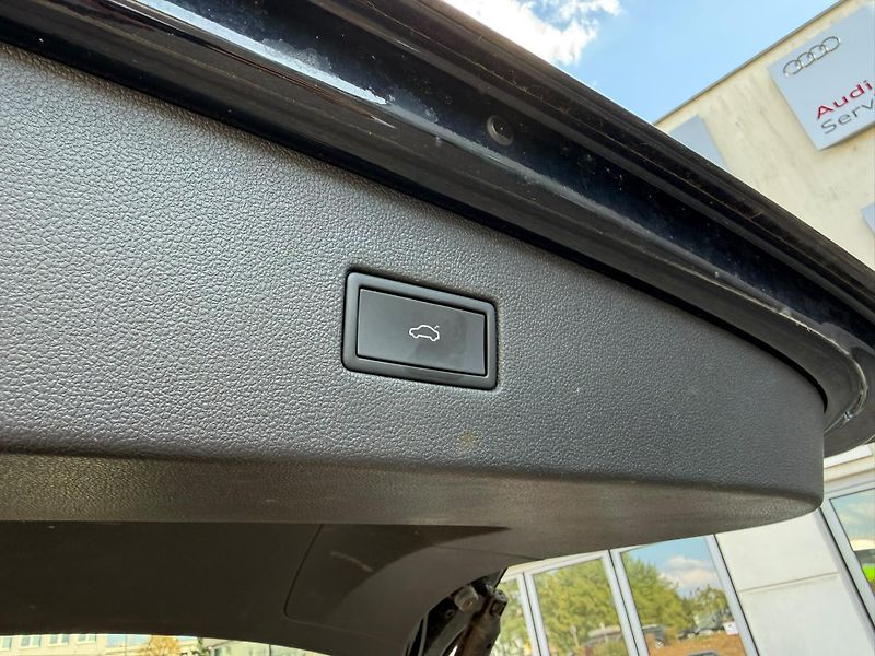 Volkswagen Tiguan 2.0 TDI 147kw DSG 4x4 - fotka 22 z 23