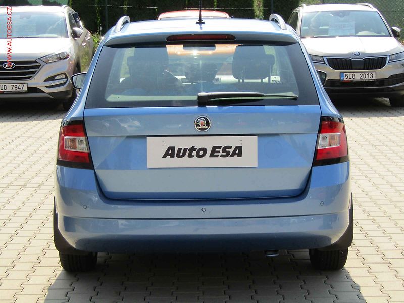 Škoda Fabia (2015) 1.2 TSI, 2.maj,ČR, AC - fotka 5 z 16