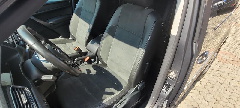 Volkswagen Caddy (2019) 1,4 TSi 96kW DSG Highline - fotka 10 z 45