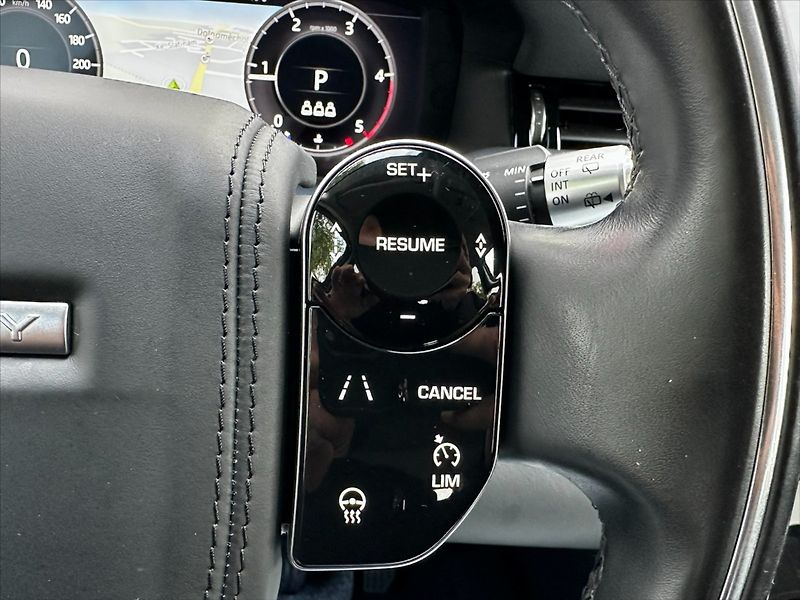 Land Rover Discovery Sport 2,0 D150 AWD 110kW HSE SERVIS! - fotka 26 z 50