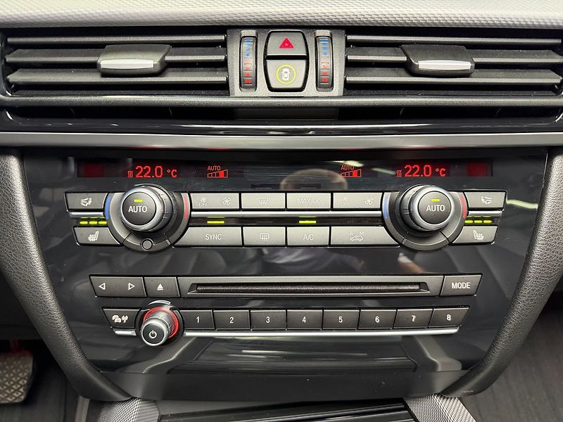 BMW X5 M50d xDrive M-PAKET, HUD, EL. - fotka 26 z 33