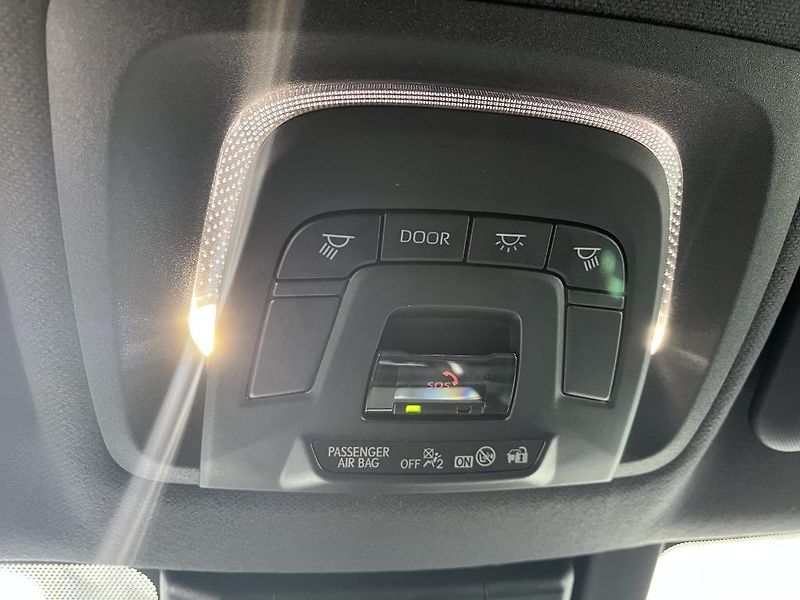 Toyota C-HR 2.0L PHEV Executive - fotka 22 z 26