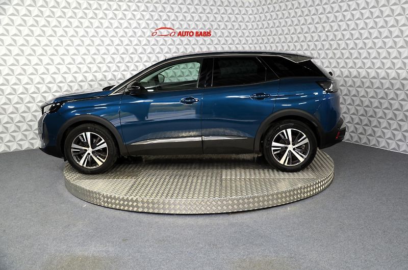 Peugeot 3008 (2022) 1.5bHDi 130 Allure - fotka 5 z 17