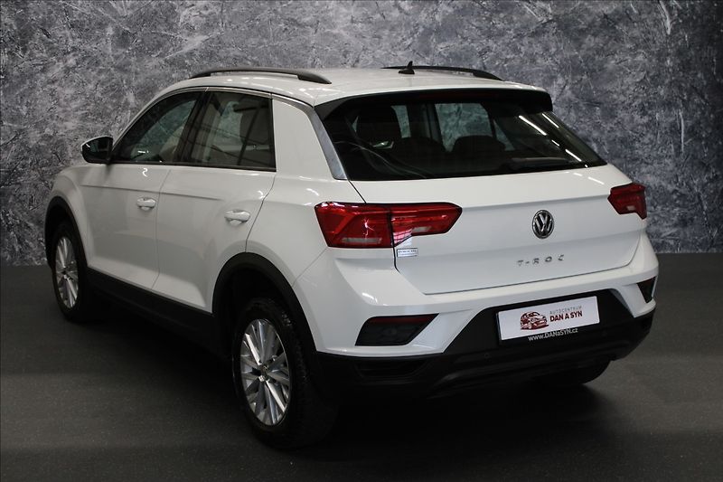 Volkswagen T-Roc 1,6 TDI 1. Majitel CZ TOP - fotka 3 z 35