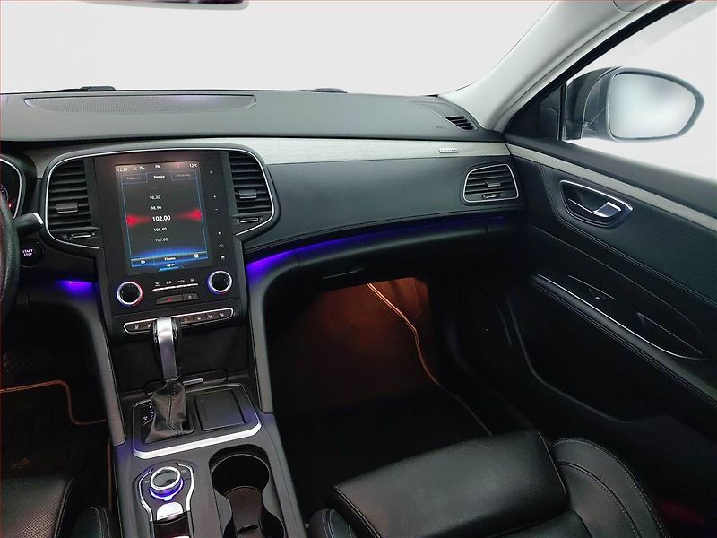 Renault Talisman (2015) Initiale Paris 1.6 dCi - fotka 8 z 21
