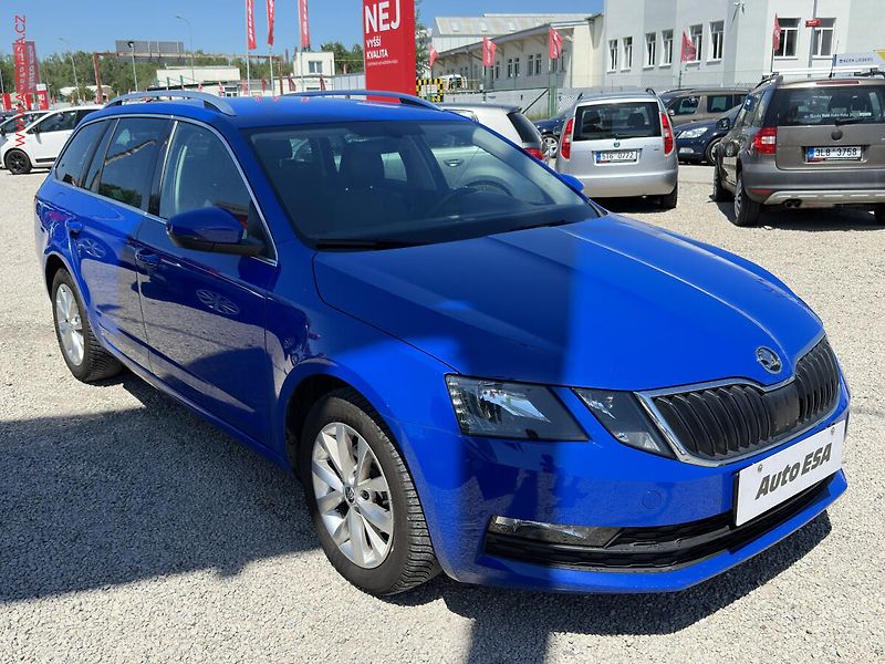 Škoda Octavia (2018) 1.6 TDi, AT, navi, autoAC - fotografie inzerátu