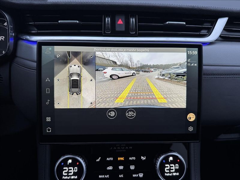 Jaguar F-Pace 5,0 P550 SVR AWD ZÁRUKA - fotka 26 z 36
