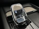 Volvo XC60 B5 AWD INSCRIPTION AUT - náhled 17