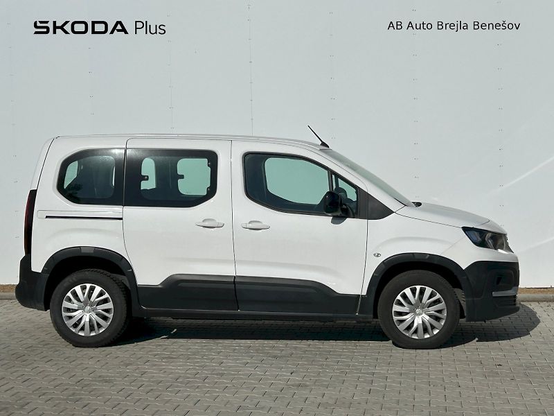 Peugeot Rifter (2022) 1,5 Blue HDI 75kW - fotka 6 z 22