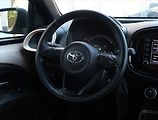 Toyota Aygo (2022) 1.0 VVT-i, Automat, ČR,1.maj - náhled 17
