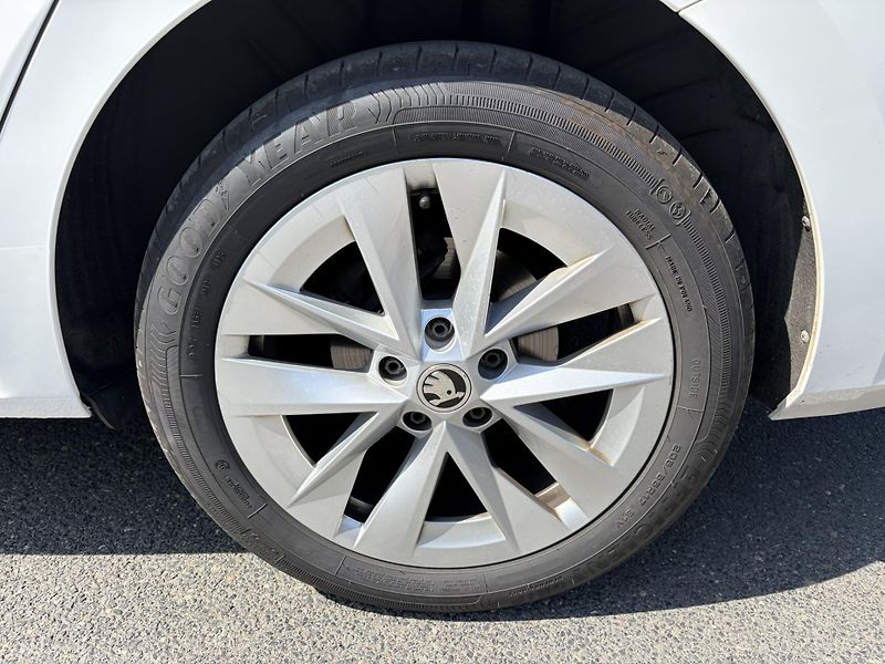 Škoda Octavia (2023) 2.0 Tdi 85kw Dsg Style Combi   - fotka 35 z 36