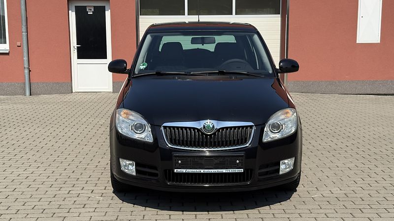 Škoda Fabia (2010) 1.4 16V*63kW*STYLE-EDITION*TOP - fotka 6 z 25