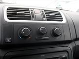 Škoda Fabia (2008) Ambiente 1.2 12V - náhled 13