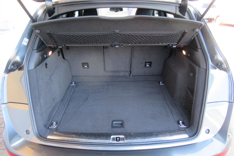 Audi Q5 2.0 TDI QUATTRO S-Line TAŽNÉ - fotka 23 z 31