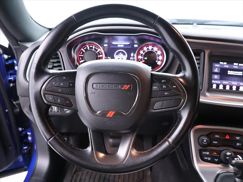 Dodge Challenger 3,6 V6 227kW Automat SXT - fotka 17 z 33