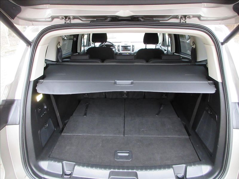 Ford S-MAX 2,0 TDCi 132Kw, 4x4, 7míst, No - fotka 26 z 34