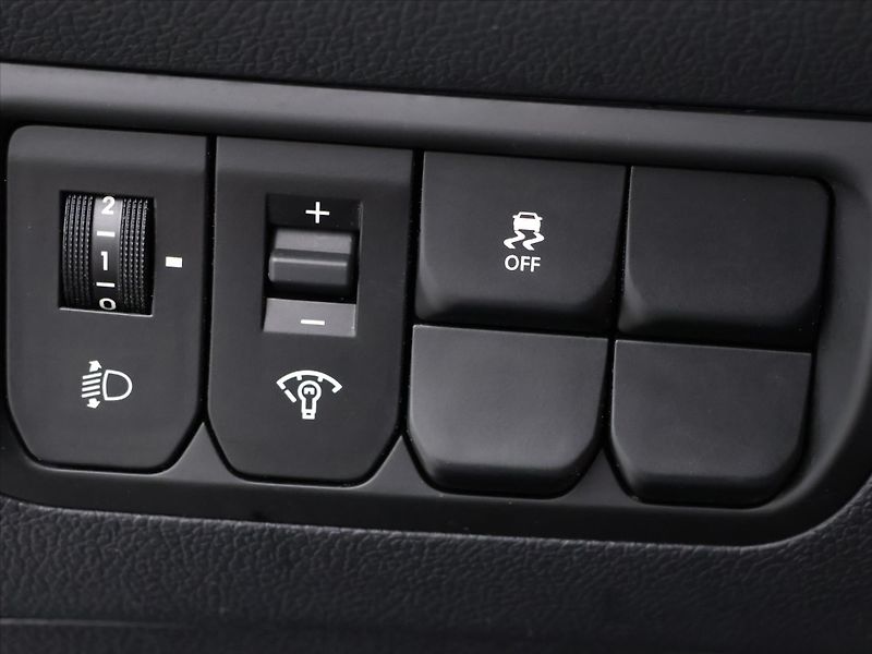 Kia Rio 1.3 1.25CVVT 62kW Comfort Pro - fotka 16 z 34