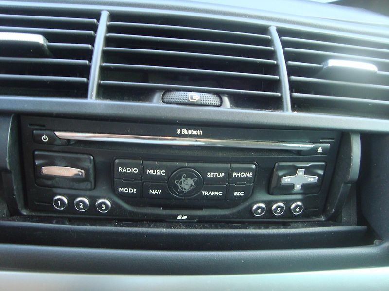 Peugeot 807 (2010) 2,0HDI - fotka 16 z 24