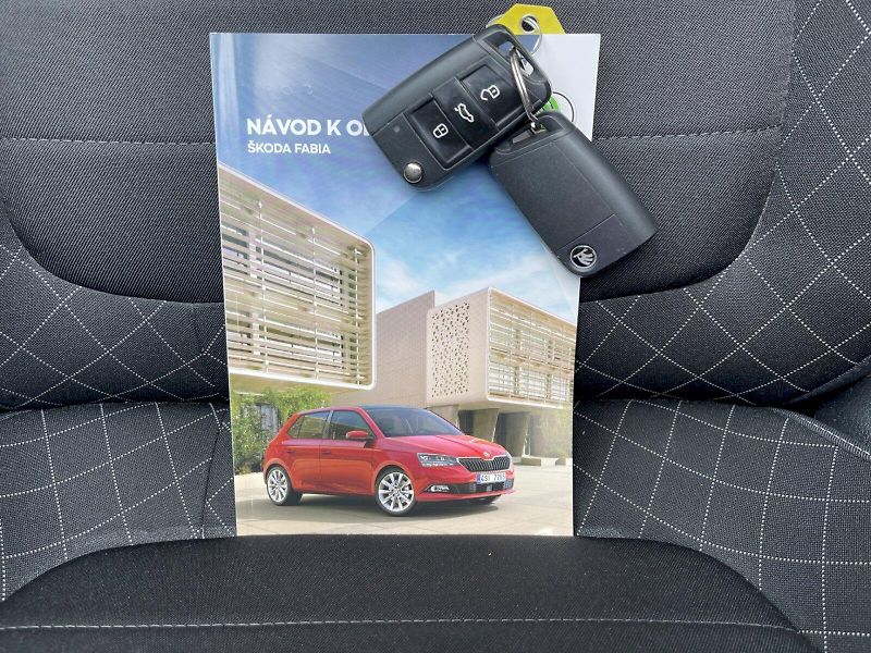Škoda Fabia (2022) 1.0 TSI 70kW Tour Ambition Plu - fotka 28 z 29