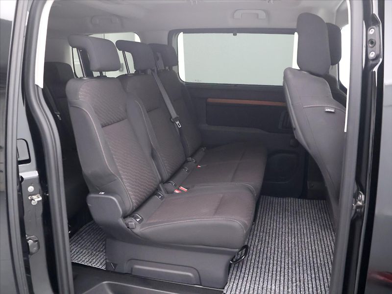 Toyota ProAce 2.0 D-4D L1 Family Man CZ - fotka 13 z 34