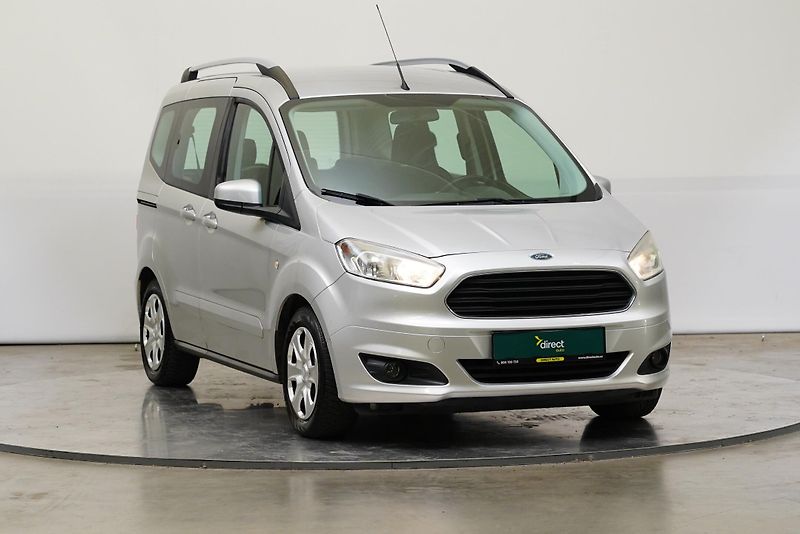 Ford Tourneo Courier - fotka 8 z 24