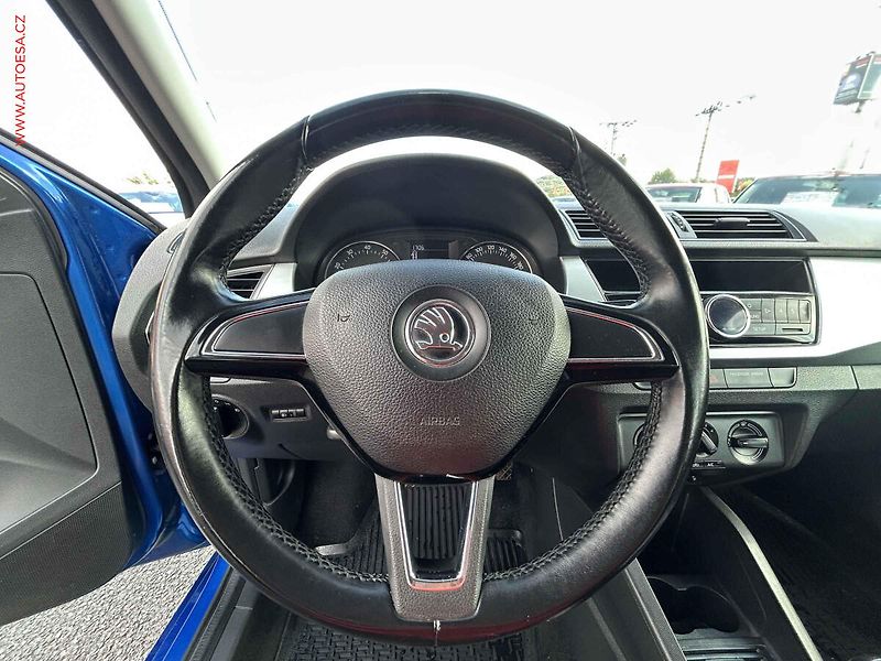 Škoda Fabia (2017) 1.2 TSI, ČR - fotka 12 z 16