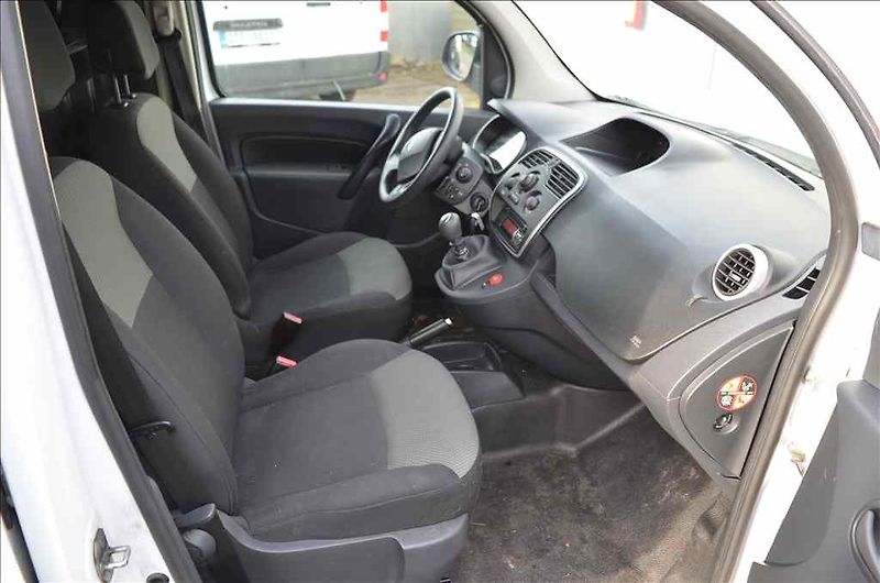 Renault Kangoo (2021) 1,5 DCI - fotka 15 z 19