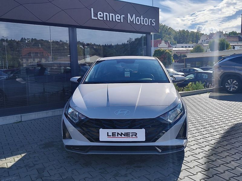 Hyundai i20 1.0 T-GDI/74kW Comfort Club AT - fotka 2 z 29