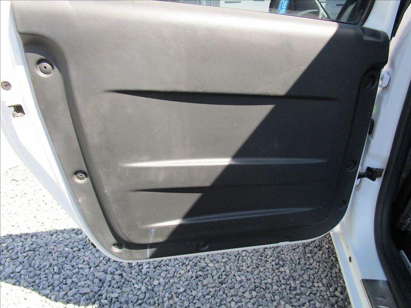 Škoda Praktik 1.4TDi Klima - fotka 22 z 33