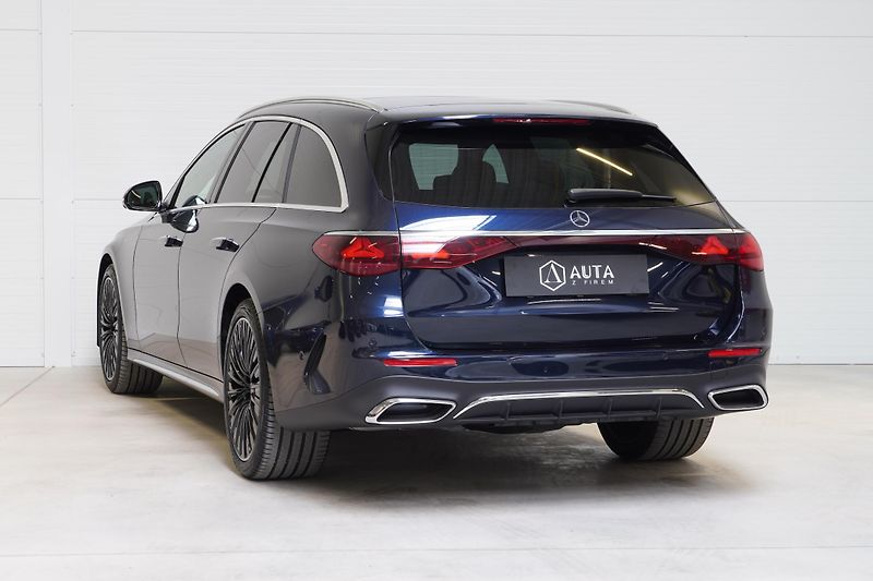 Mercedes-Benz Třídy E 220d4M,AMG,VZDUCH,VENTILACE,TZ - fotka 8 z 34