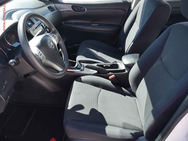 Nissan Pulsar (2015) 1.2PT, ČR, AC, temp - fotka 9 z 18