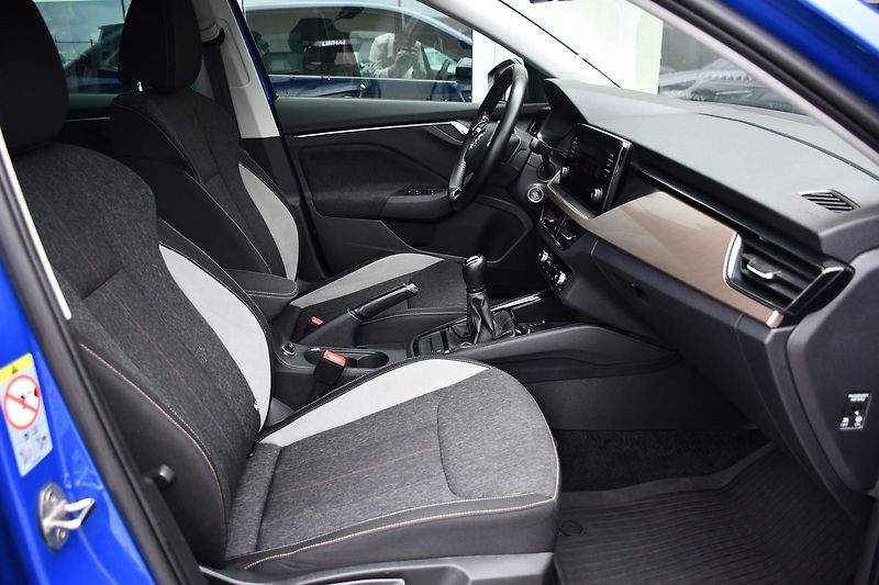 Škoda Scala 1.0TSi 81kW STYLE  - fotka 19 z 38
