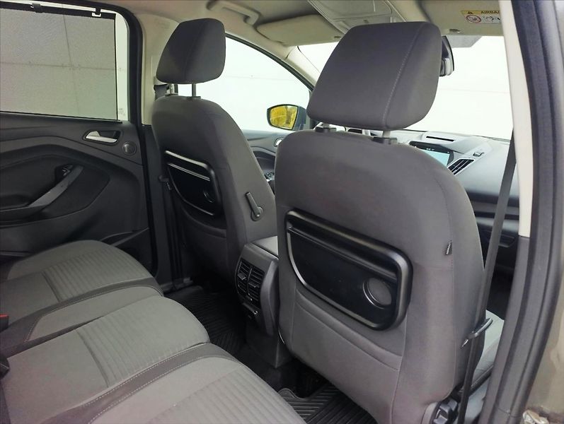 Ford C-MAX 1,5 TDCi Kamera Navi Tempomat - fotka 23 z 34