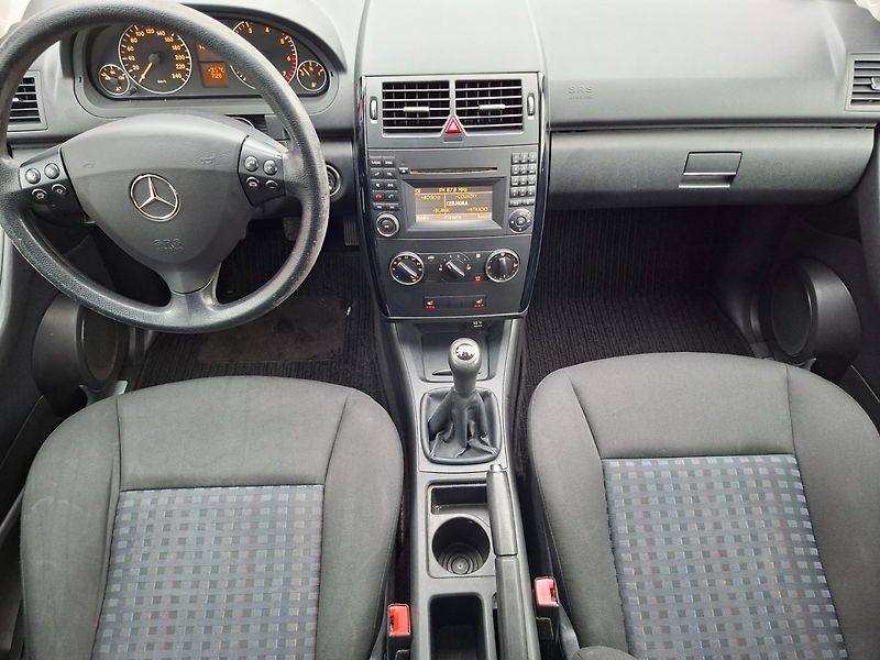 Mercedes-Benz Třídy A (2008) A150 70kW -SERVISOVÁNO-NEHAV.! - fotka 10 z 34