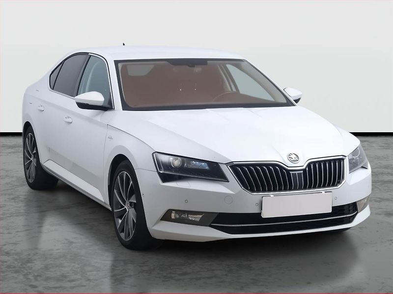 Škoda Superb (2016) Laurin&Klement 2.0 TDI - fotografie inzerátu