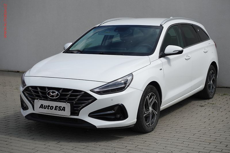 Hyundai i30 (2021) 1.5 T-GDi 48V, Smart - fotka 3 z 24