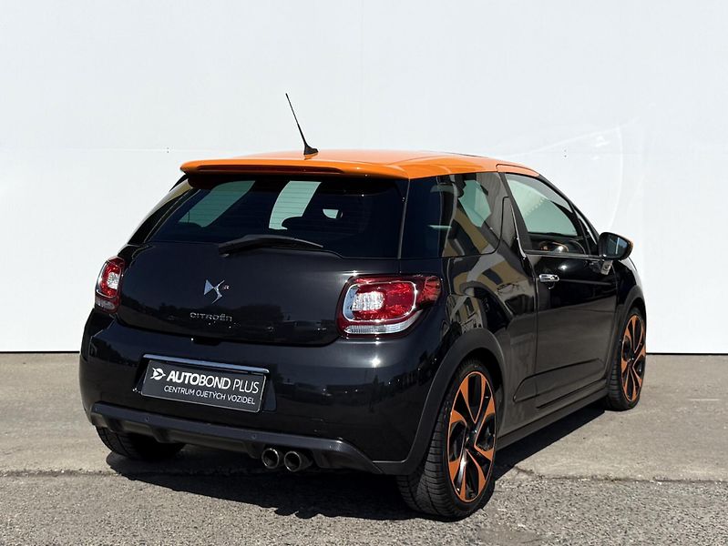 Citroën DS3 1.6 VTi 152kW Sport - fotka 2 z 18