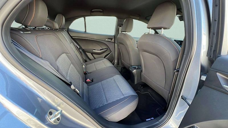 MG MG3 ELEGANCE MT5 1.5L HATCH (85kW) - fotka 31 z 40