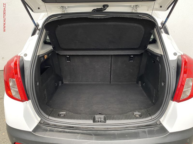 Opel Mokka (2015) 1.4T, Cosmo - fotka 7 z 18