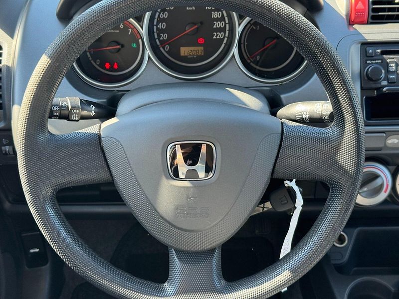 Honda Jazz (2006) 1.2i 57kW - fotka 17 z 29