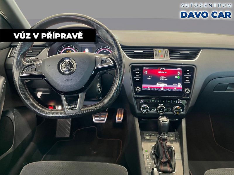 Škoda Octavia 2,0 TSI DSG RS230 CZ Challenge - fotka 5 z 12