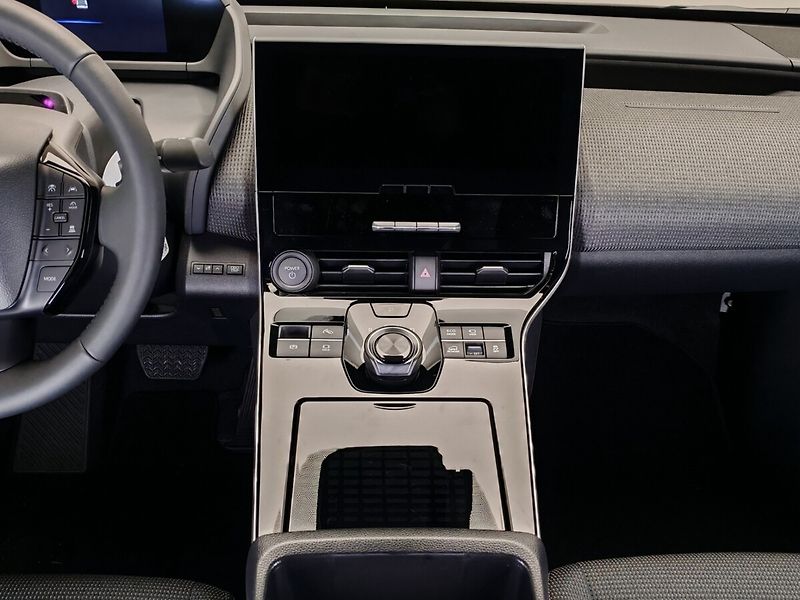 Toyota bZ4X - fotka 16 z 46